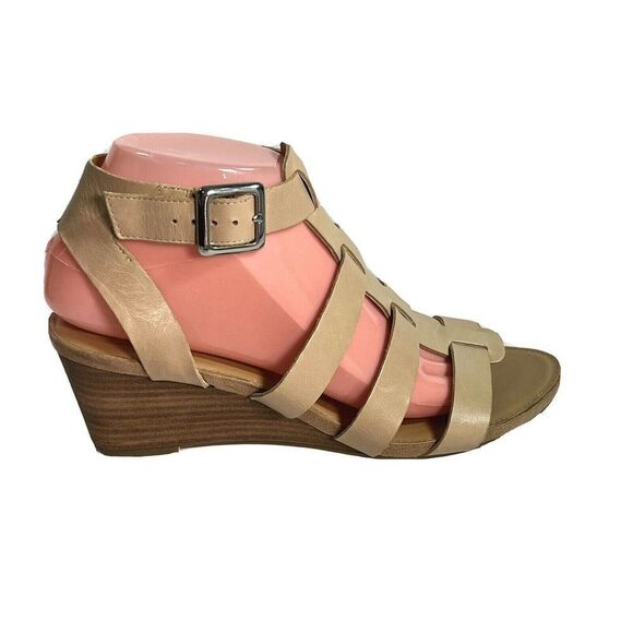 Franco Sarto Tan Sandals Gladiator Wedge Size 8 M Deena T Strap Buckle - Picture 1 of 12